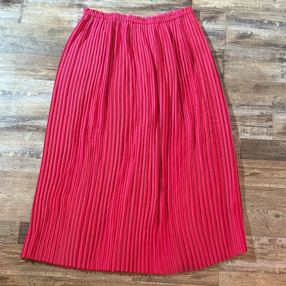 Banana Republic Pleated A-Line Skirt Vibrant Red